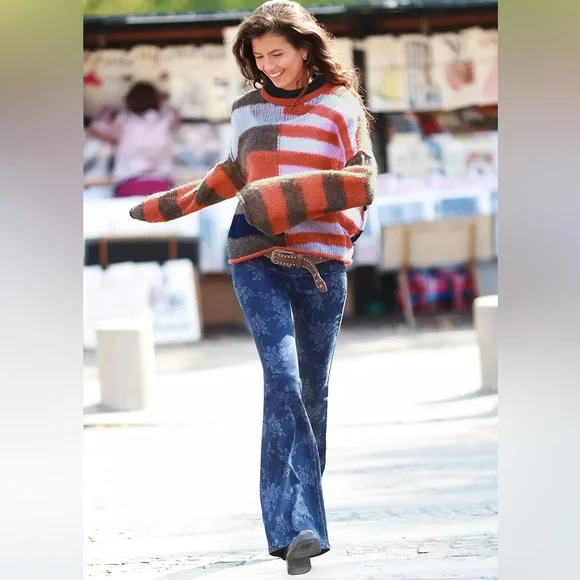 🌟FREE PEOPLE We The Free Penny Pull-On Printed Flare Jeans-Size 29 - Picture 6 of 15